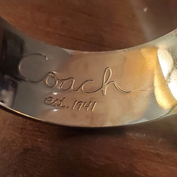 Coach Bracelet - Picture 2 of 3